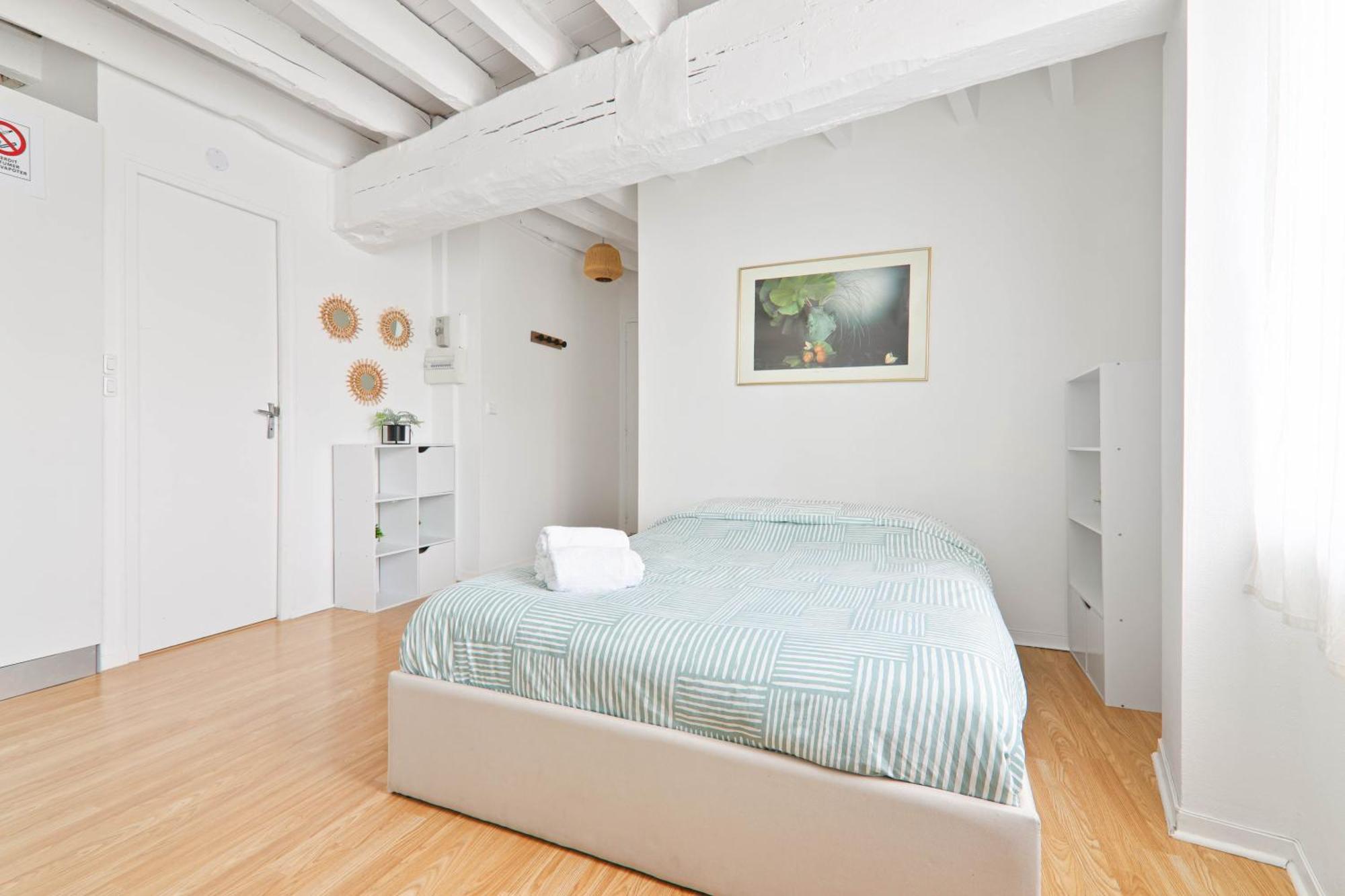 Studio Chaleureux A Etampes, France Dış mekan fotoğraf